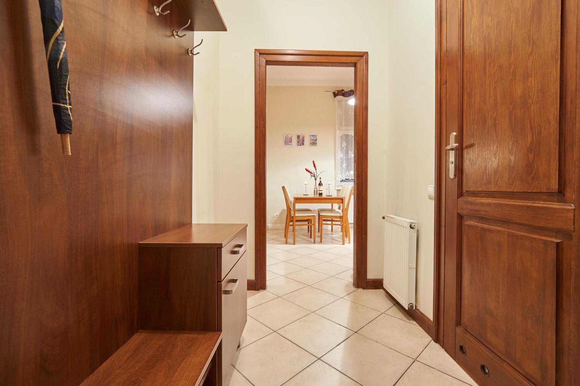 Views - Stylish In Kazimierz Apartment Krakau